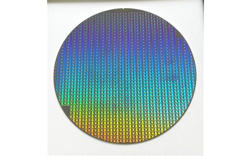 首戰(zhàn)告捷，順利完成碳化硅外延項(xiàng)目